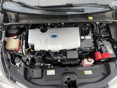 Used 2016 Toyota Prius Four Touring image 22