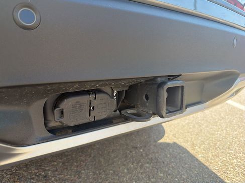 Used 2025 Ford Explorer Active w/ Active Comfort Package image 14