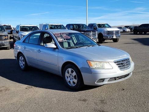 Used 2010 Hyundai Sonata GLS image 4