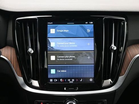 Used 2023 Volvo S60 B5 Plus w/ Climate Package image 13