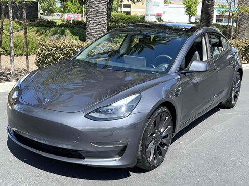 Used 2023 Tesla Model 3 Performance image 13