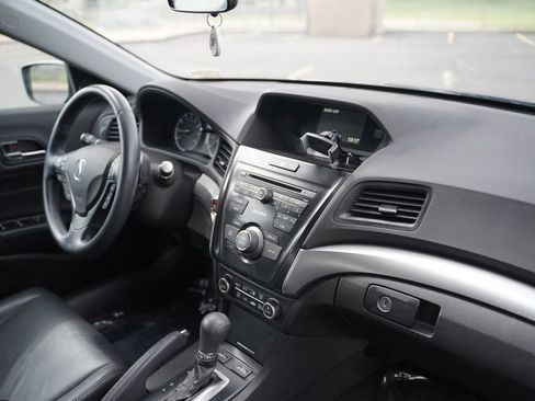 Used 2016 Acura ILX FWD image 15