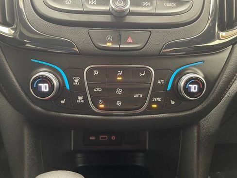 Certified 2024 Chevrolet Equinox RS image 5