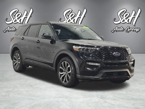 Used 2021 Ford Explorer ST w/ Equipment Group 401A AWD/4WD image 2