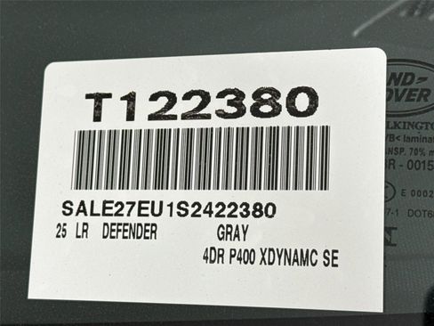 Used 2025 Land Rover Defender 110 X-Dynamic SE image 46