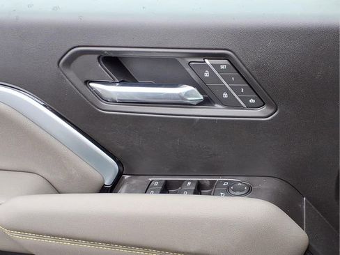 New 2026 Chevrolet Colorado ZR2 w/ Technology Package image 15