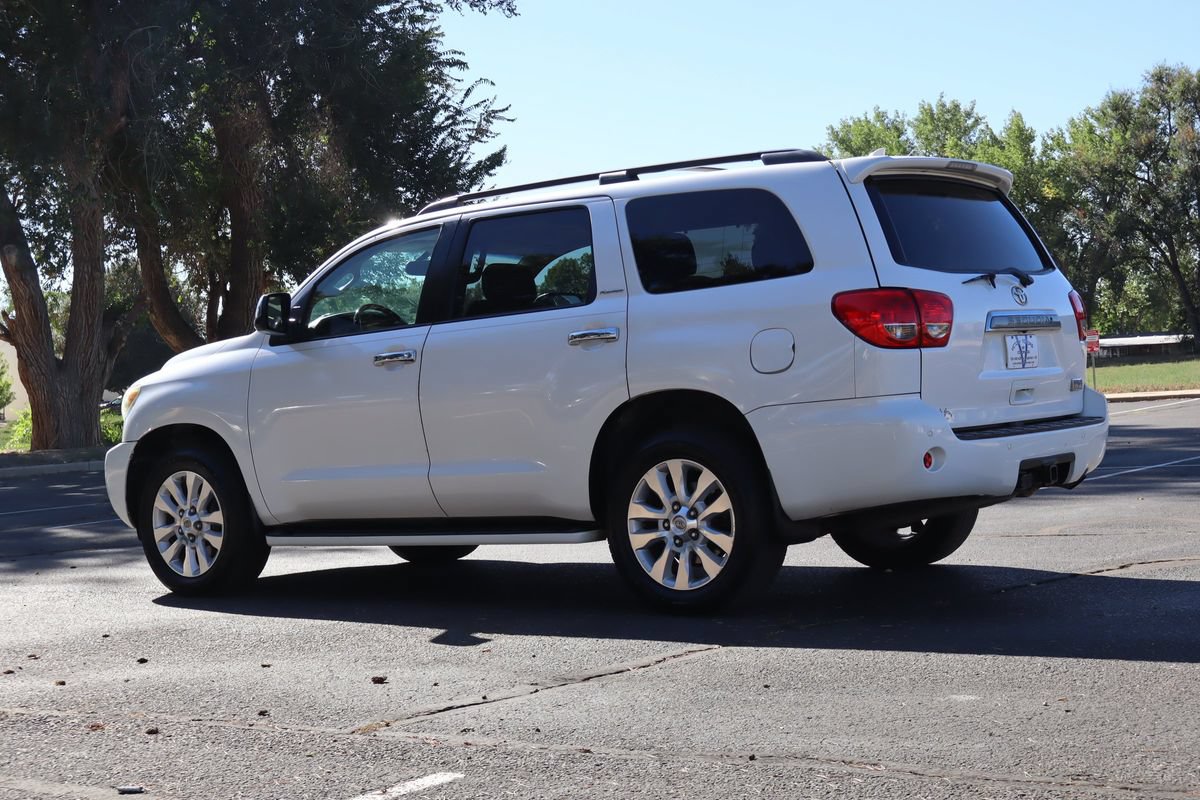 Used 2014 Toyota Sequoia Platinum RWD image 7