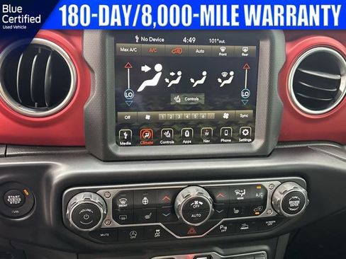 Used 2021 Jeep Wrangler Unlimited Rubicon w/ Xtreme Recon 35" Tire Package AWD/4WD image 28