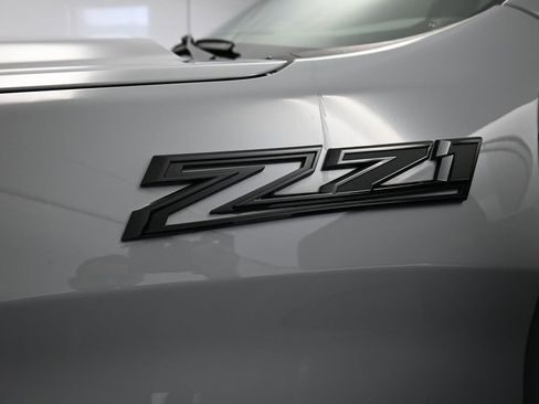 Used 2024 Chevrolet Silverado 1500 RST AWD/4WD image 15