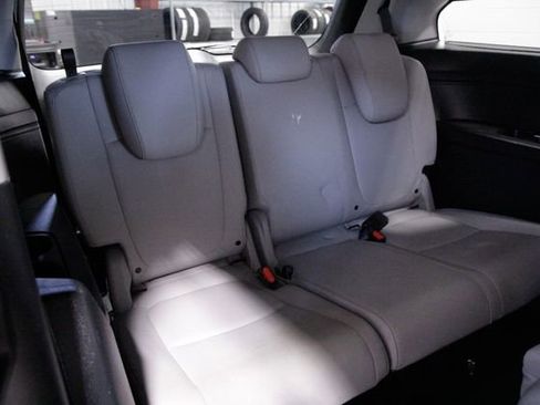 Used 2023 Honda Odyssey Touring image 22