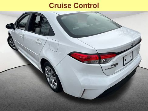 Certified 2023 Toyota Corolla LE image 9