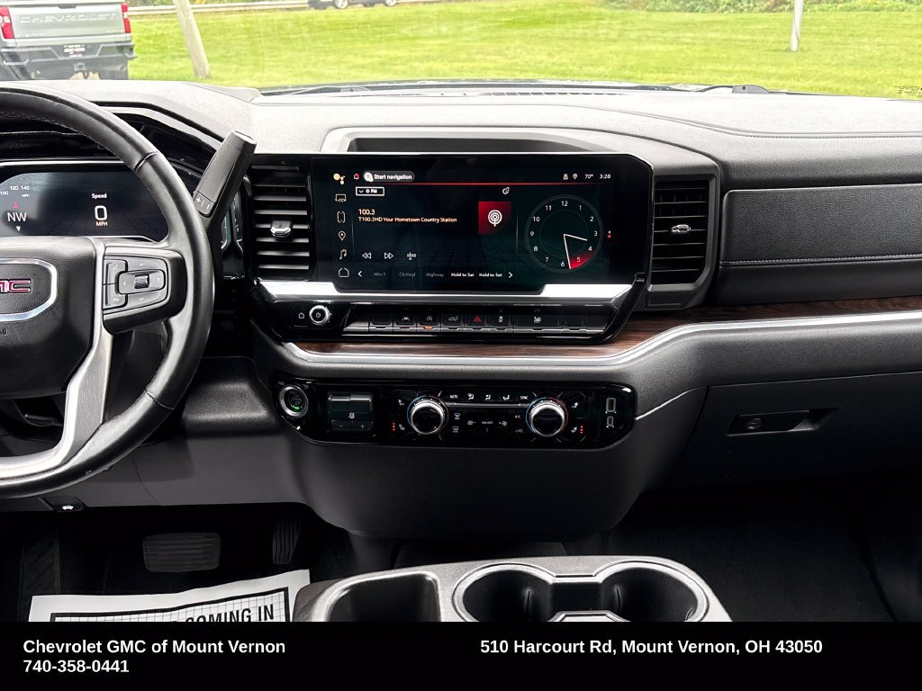 Used 2025 GMC Sierra 1500 SLT AWD/4WD image 20