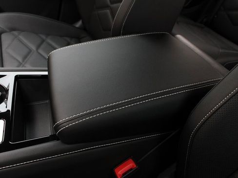 New 2026 Volkswagen Atlas SE image 18