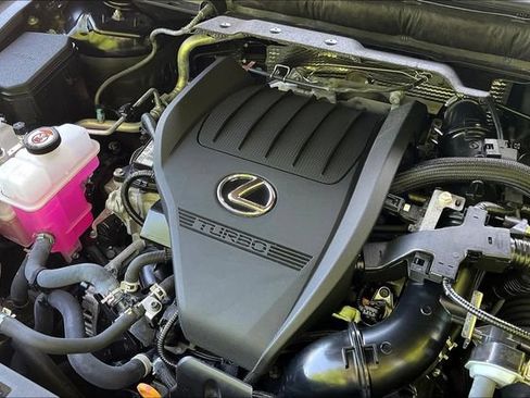 Used 2025 Lexus RX 350 Premium w/ Accessory Package AWD/4WD image 31