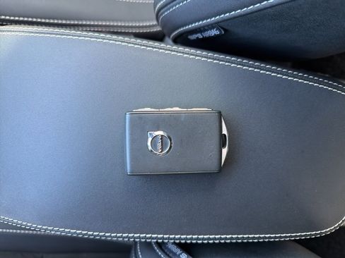 Used 2023 Volvo C40 P8 Recharge Plus w/ Climate Package image 48