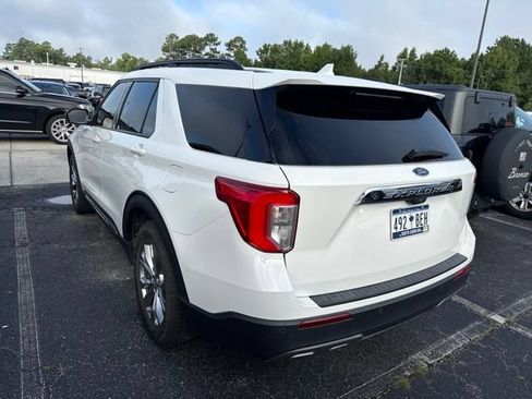 Used 2023 Ford Explorer XLT w/ Equipment Group 202A RWD image 5