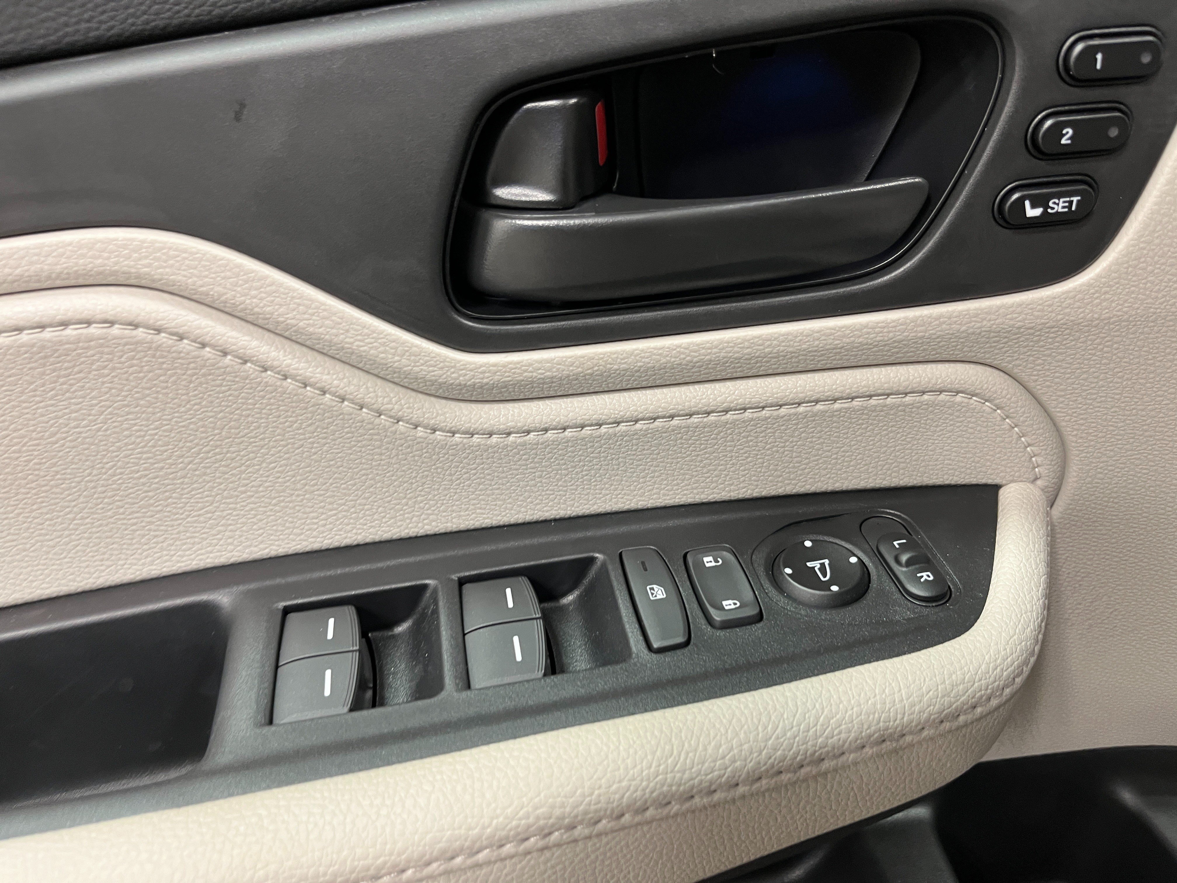 New 2026 Honda Odyssey EX-L image 17