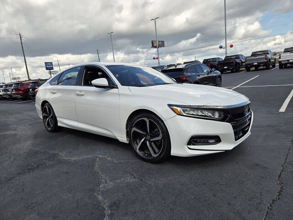 Used 2019 Honda Accord Sport image 8
