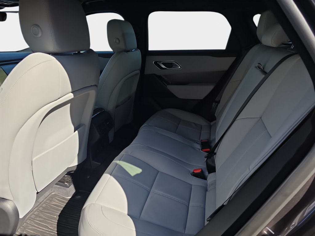 New 2026 Land Rover Range Rover Velar S AWD/4WD image 11