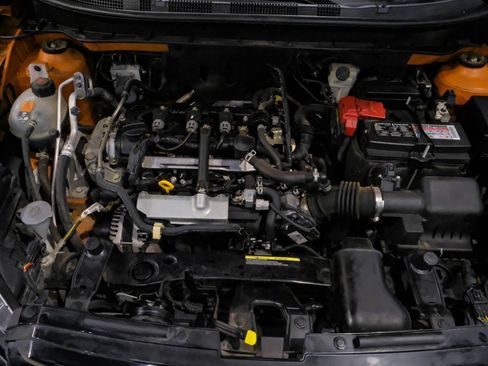 Used 2023 Nissan Kicks SR FWD image 65