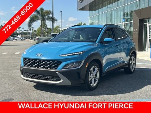 Used 2023 Hyundai Kona SEL w/ Cargo Package FWD image 2