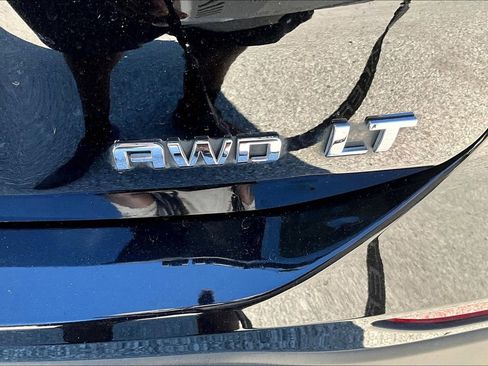 Used 2022 Chevrolet Equinox LT image 23