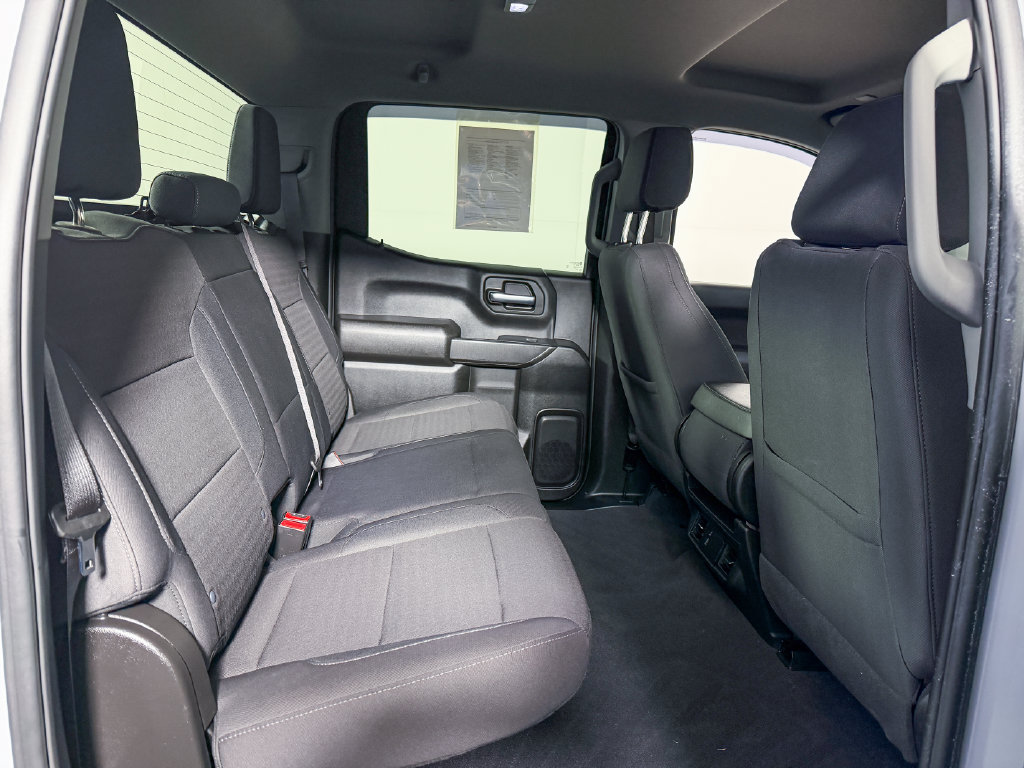 Used 2024 Chevrolet Silverado 1500 Custom w/ Turbomax Blackout Package AWD/4WD image 31