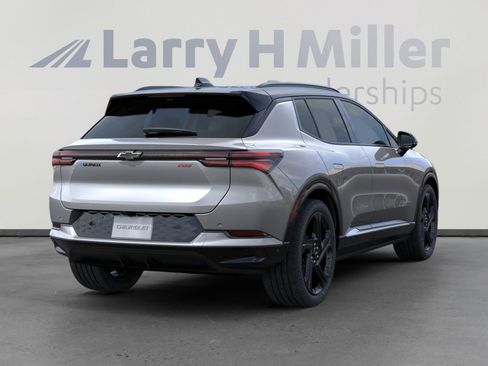 New 2026 Chevrolet Equinox EV RS image 4