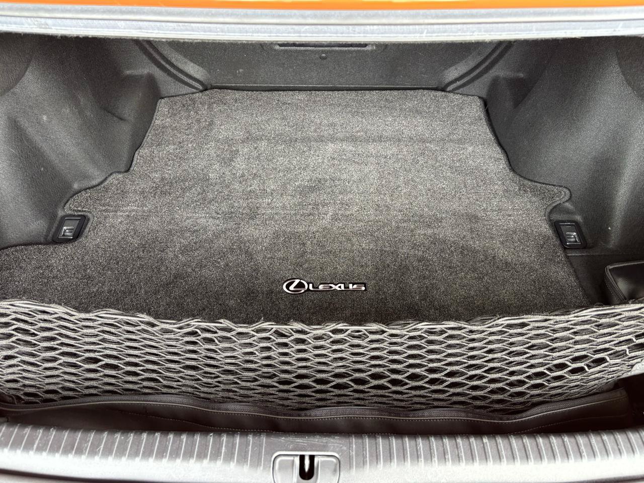 Used 2015 Lexus RC F w/ Performance Package RWD image 33