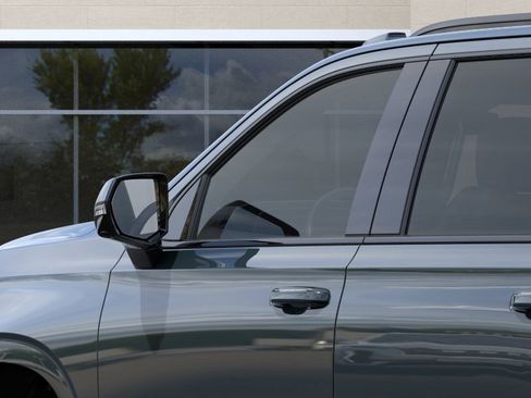 New 2026 Cadillac Escalade ESV Sport AWD/4WD image 15