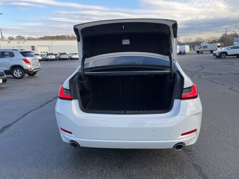 Used 2023 BMW 330i xDrive Sedan w/ Driving Assistance Package image 22