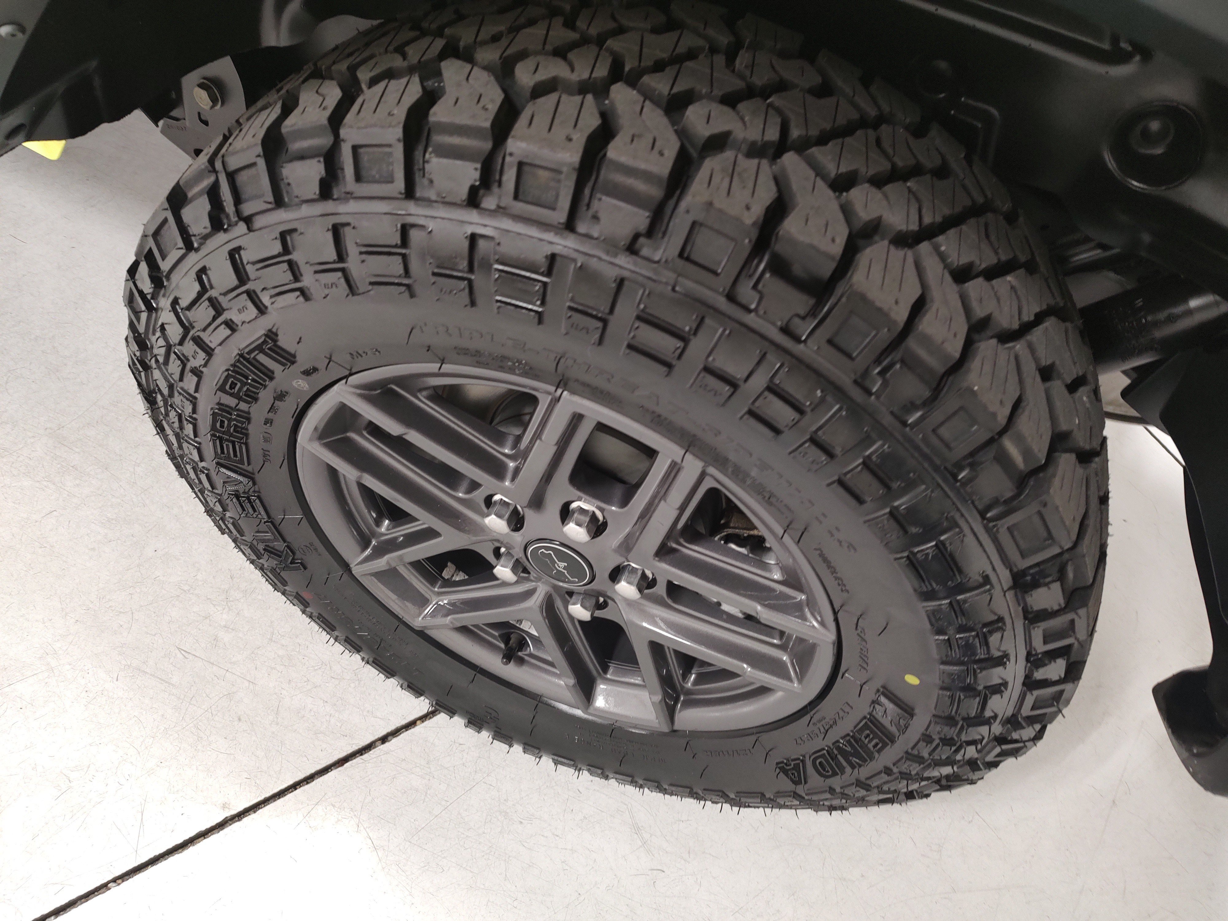 Used 2024 Jeep Wrangler Unlimited Sport AWD/4WD image 15