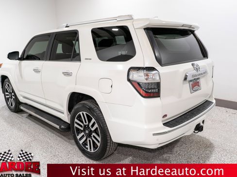 Used 2018 Toyota 4Runner Limited image 3