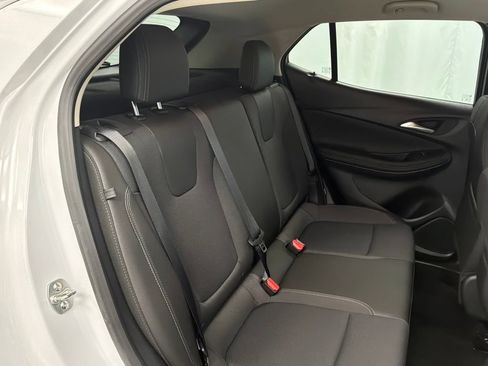 Used 2024 Buick Encore GX Preferred w/ Advanced Technology Package FWD image 30