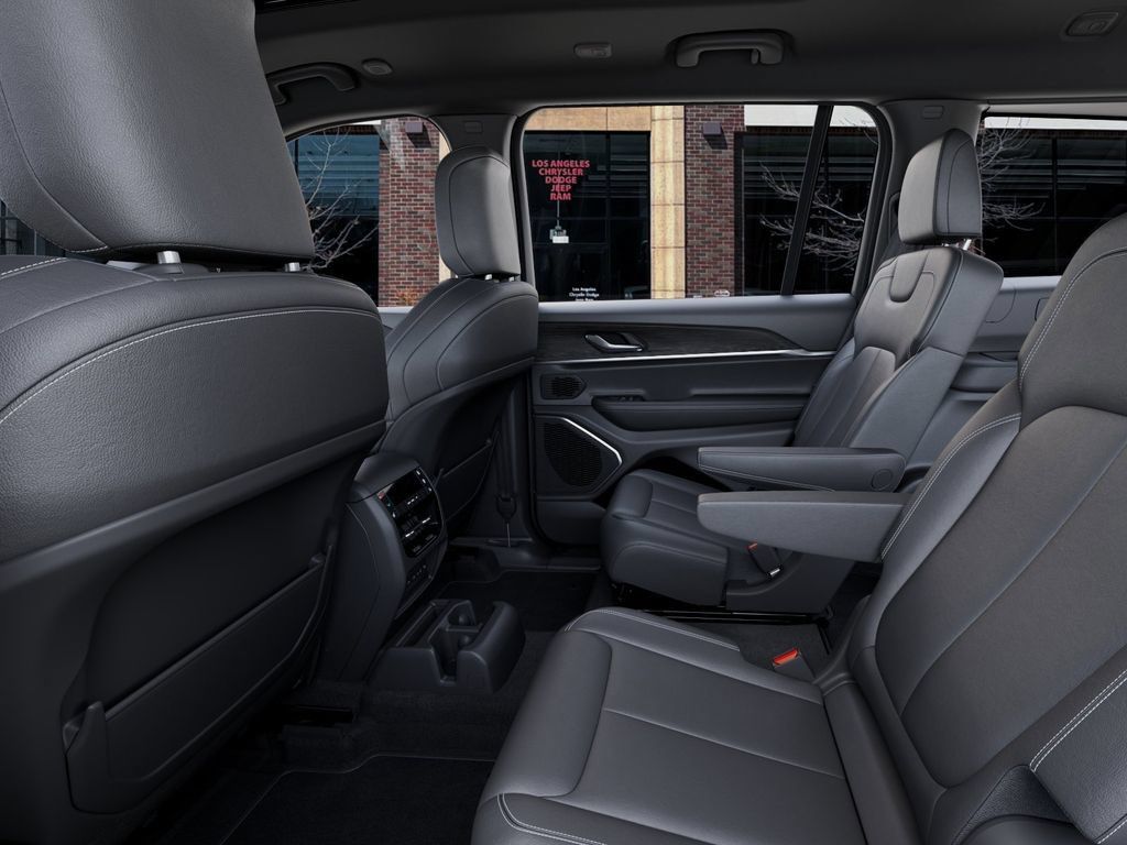 New 2026 Jeep Grand Cherokee L Limited w/ Limited Altitude Package RWD image 23