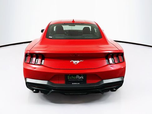 Used 2024 Ford Mustang Coupe image 7