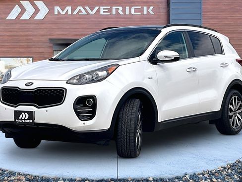 Used 2018 Kia Sportage EX w/ EX Technology Package AWD/4WD image 3