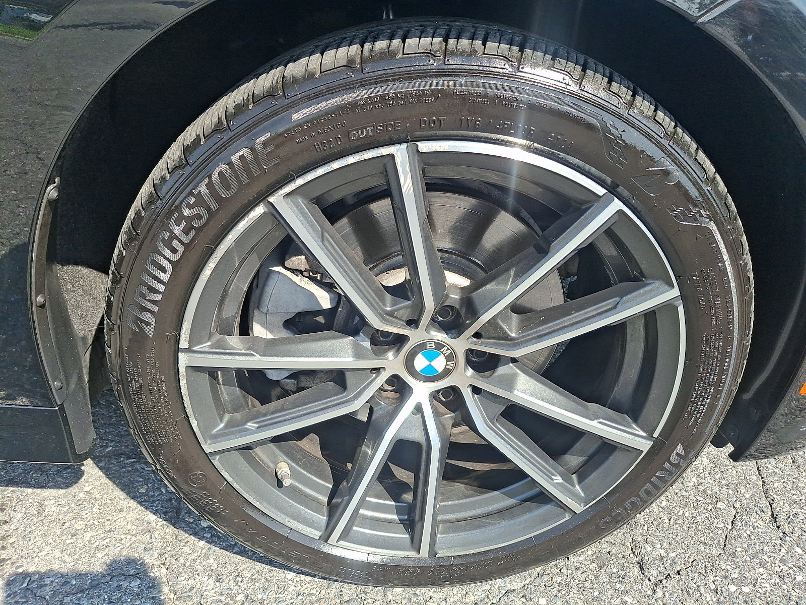 Used 2022 BMW 330i xDrive Sedan w/ Driving Assistance Package AWD/4WD image 8
