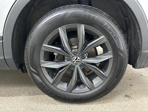 Used 2024 Volkswagen Tiguan Wolfsburg Edition image 13
