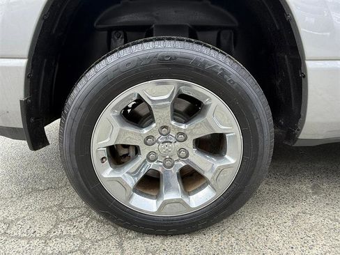 Used 2019 RAM 1500 Big Horn image 17