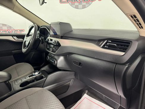 Used 2020 Ford Escape SE AWD/4WD image 12