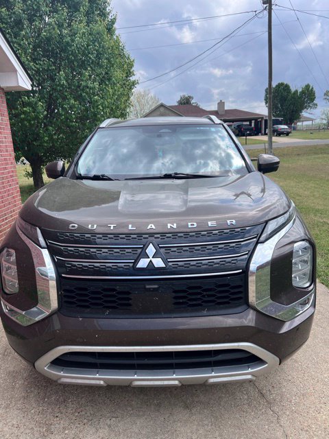 Used 2022 Mitsubishi Outlander SEL FWD image 1