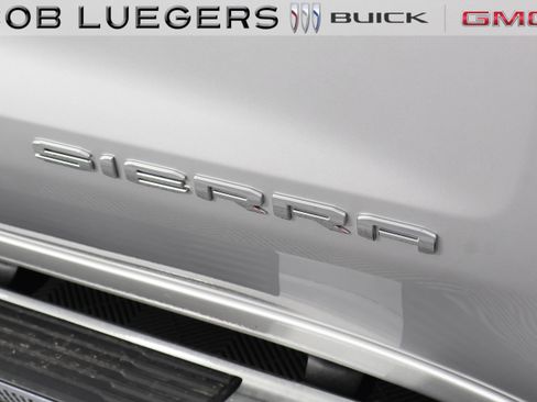 Certified 2021 GMC Sierra 1500 SLT w/ SLT Premium Package image 4