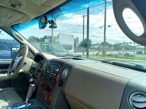 Used 2005 Ford F150 FX4 image 16