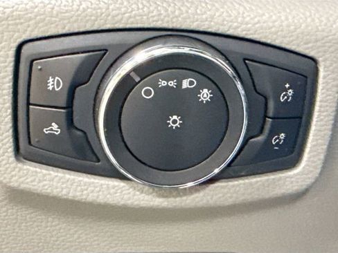 Used 2020 Ford F150 XL w/ Equipment Group 101A Mid AWD/4WD image 9