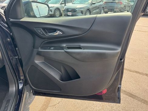 Used 2020 Chevrolet Equinox LT AWD/4WD image 29