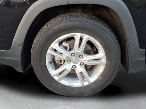 Used 2022 GMC Terrain SLE AWD/4WD image 10