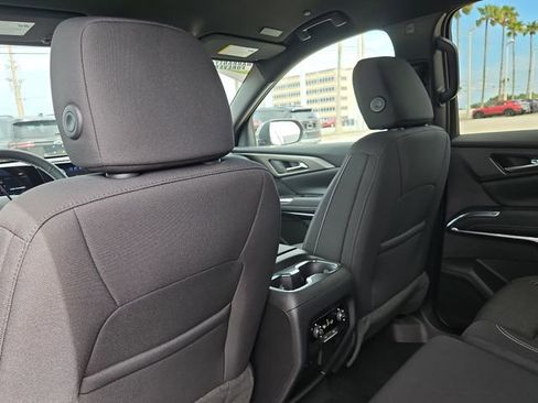New 2026 Chevrolet Traverse LT w/ Driver Confidence Package FWD image 9