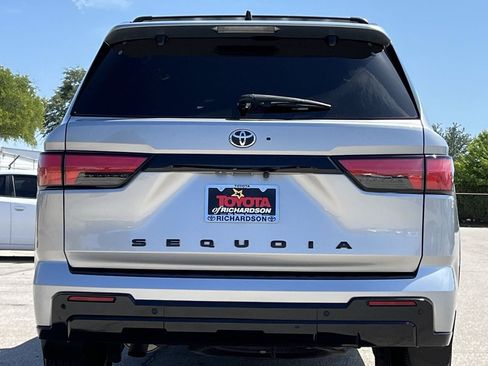 Used 2023 Toyota Sequoia Platinum RWD image 5