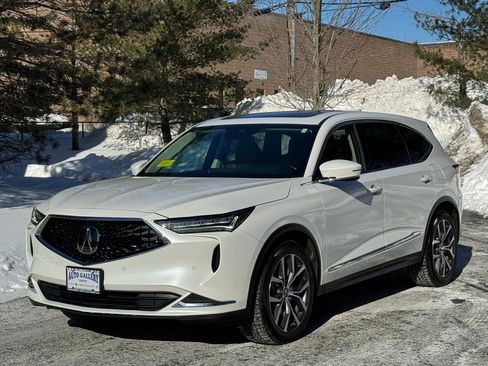 Used 2022 Acura MDX SH-AWD w/ Technology Package image 3